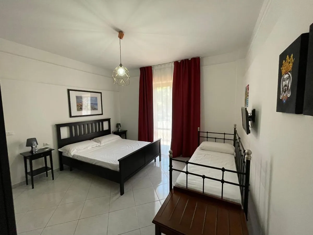 Villa Leucatia Sant'Agata Li Battiati