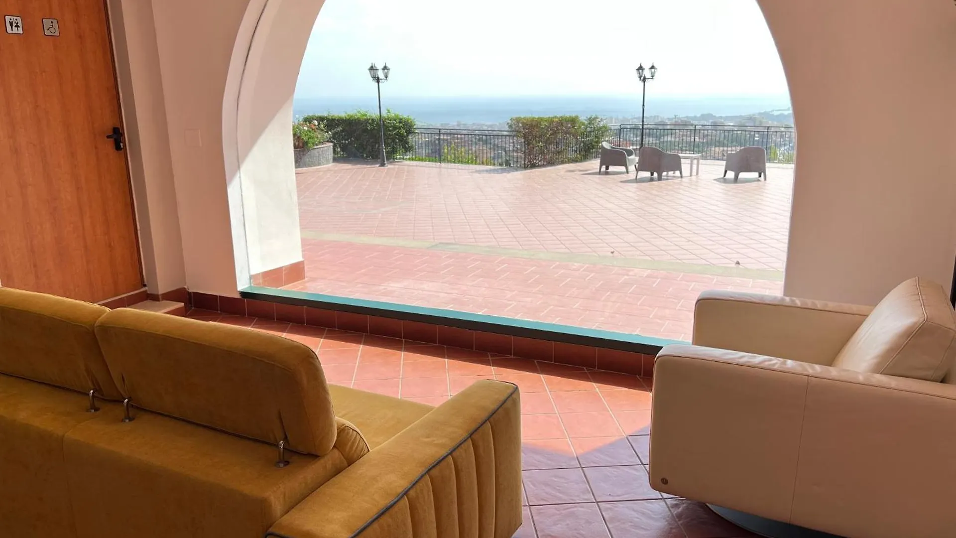 Villa Leucatia Sant'Agata Li Battiati 0*,